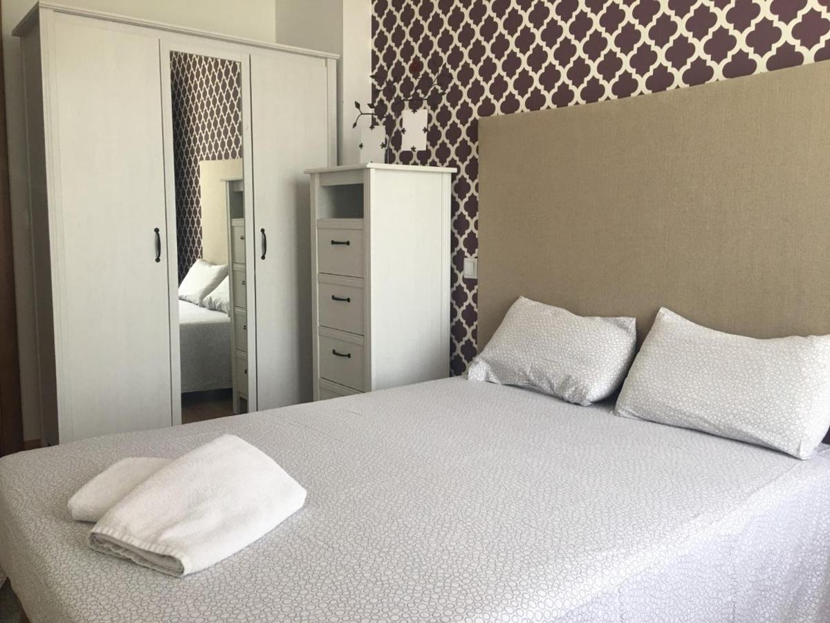 Apartamentos Turisticos Rio Gallego Fontellas  Kültér fotó