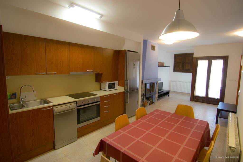 Apartamentos Turisticos Rio Gallego Fontellas  Kültér fotó