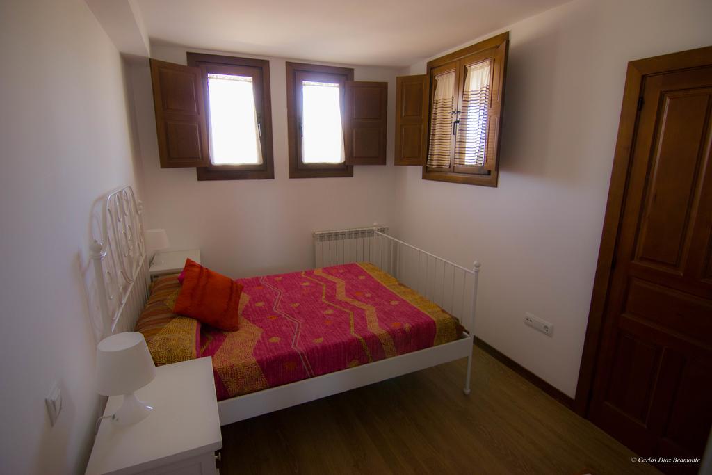 Apartamentos Turisticos Rio Gallego Fontellas  Kültér fotó