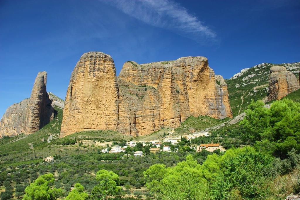 Apartamentos Turisticos Rio Gallego Fontellas  Kültér fotó